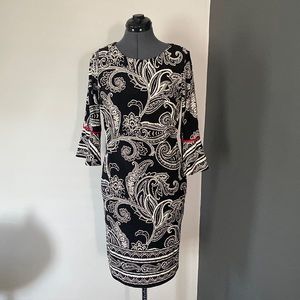 En Focus Studio Black & White Floral Fitted Dress, Size 8